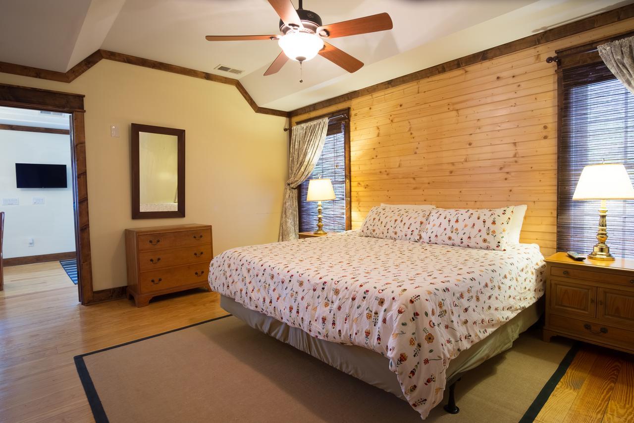 Swamp Rabbit Inn Travelers Rest Exterior photo